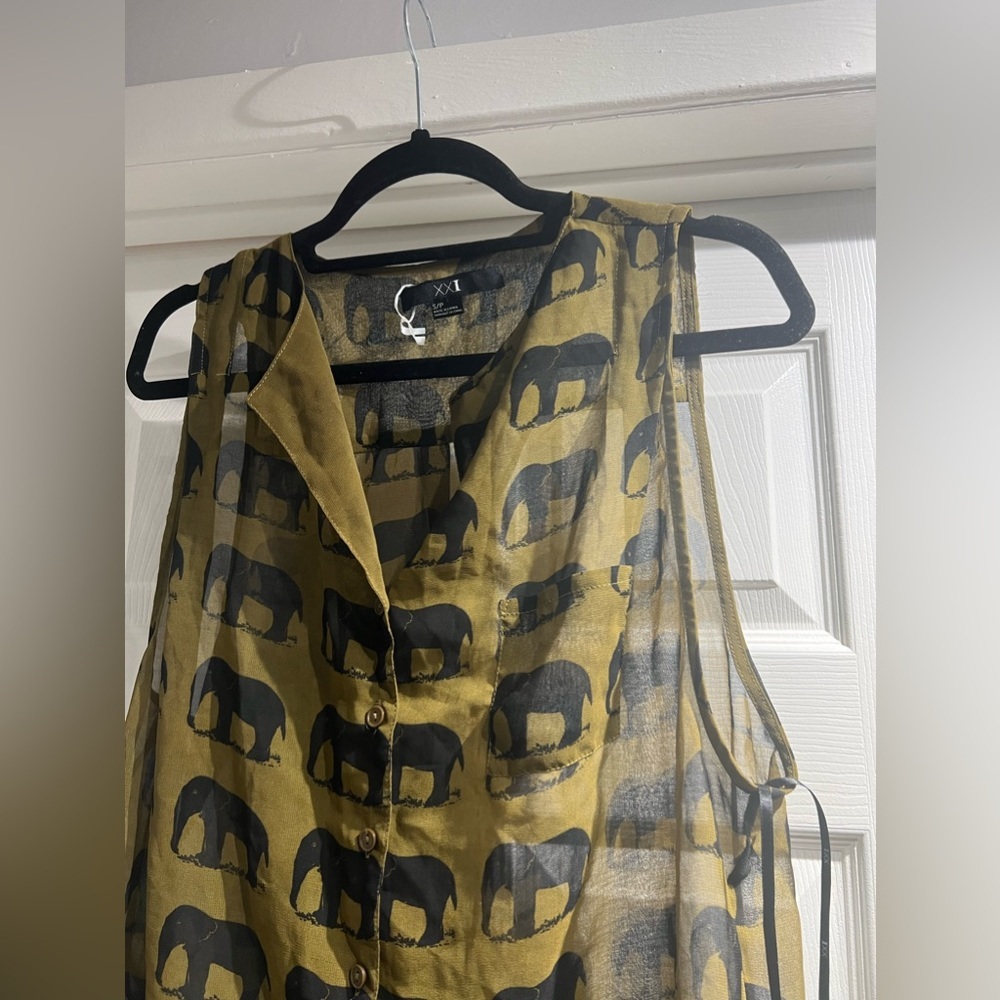Olive elephant top